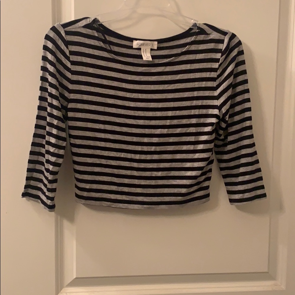 Women’s striped crop top